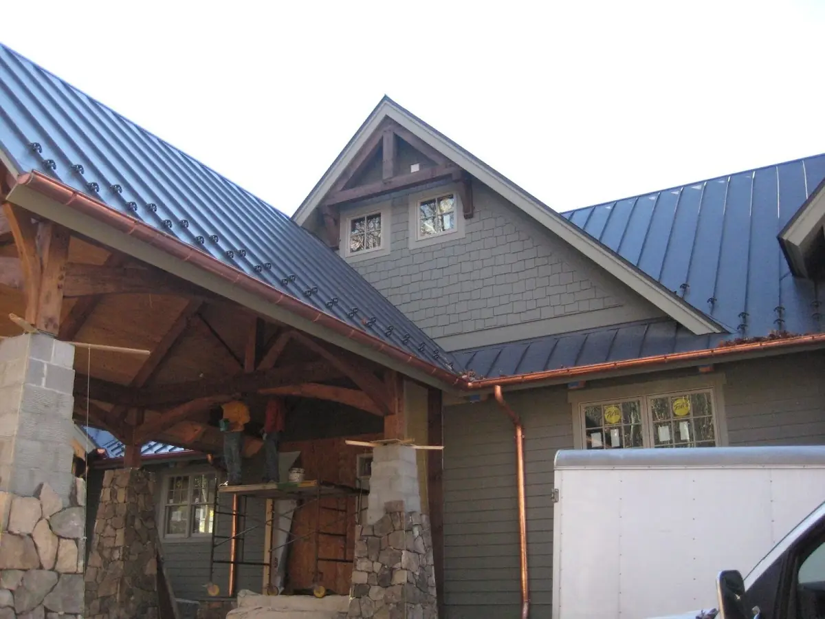 Craftsman Roofing team delivering quality roofing work in Oak Valley